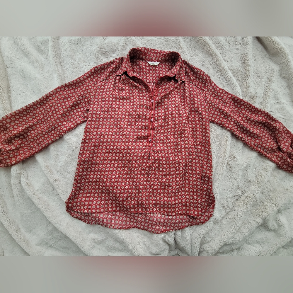 Women's Medium Blouse - Picture 2 of 9